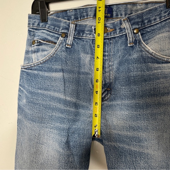 VINTAGE HIGH RISE WRANGLER LIGHT WASH STRAIGHT FIT JEANS 30x34 - Picture 7 of 9